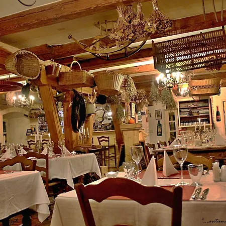 Hotel De Provence